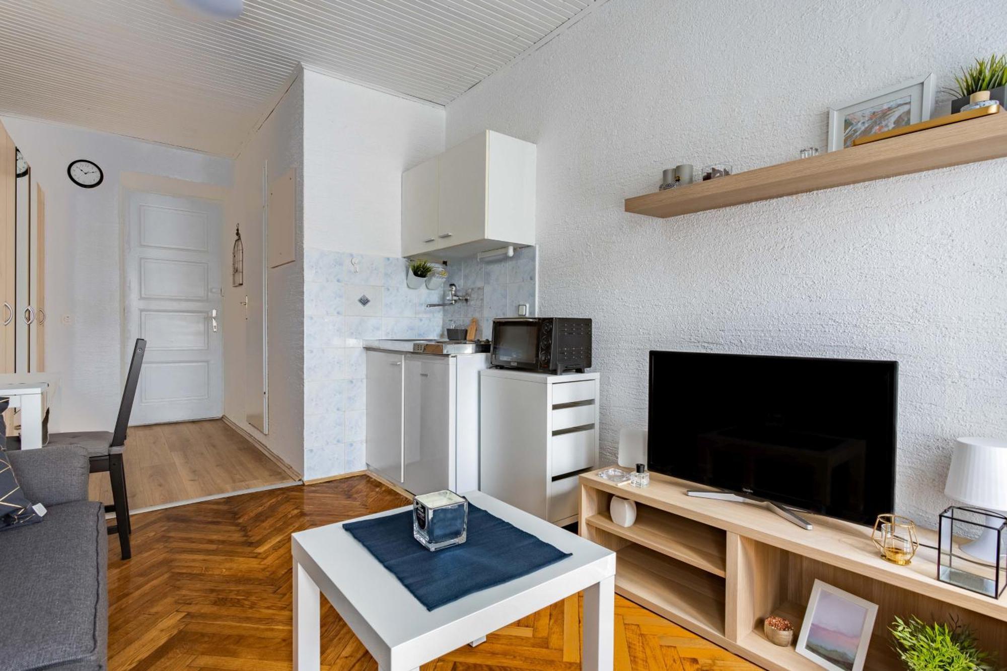 זאגרב Apartment Petra By Blue Apartments מראה חיצוני תמונה